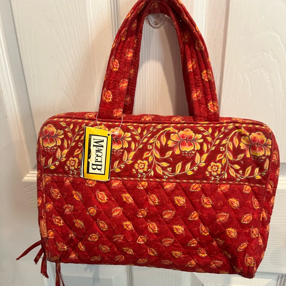 Maggi B traveler bag